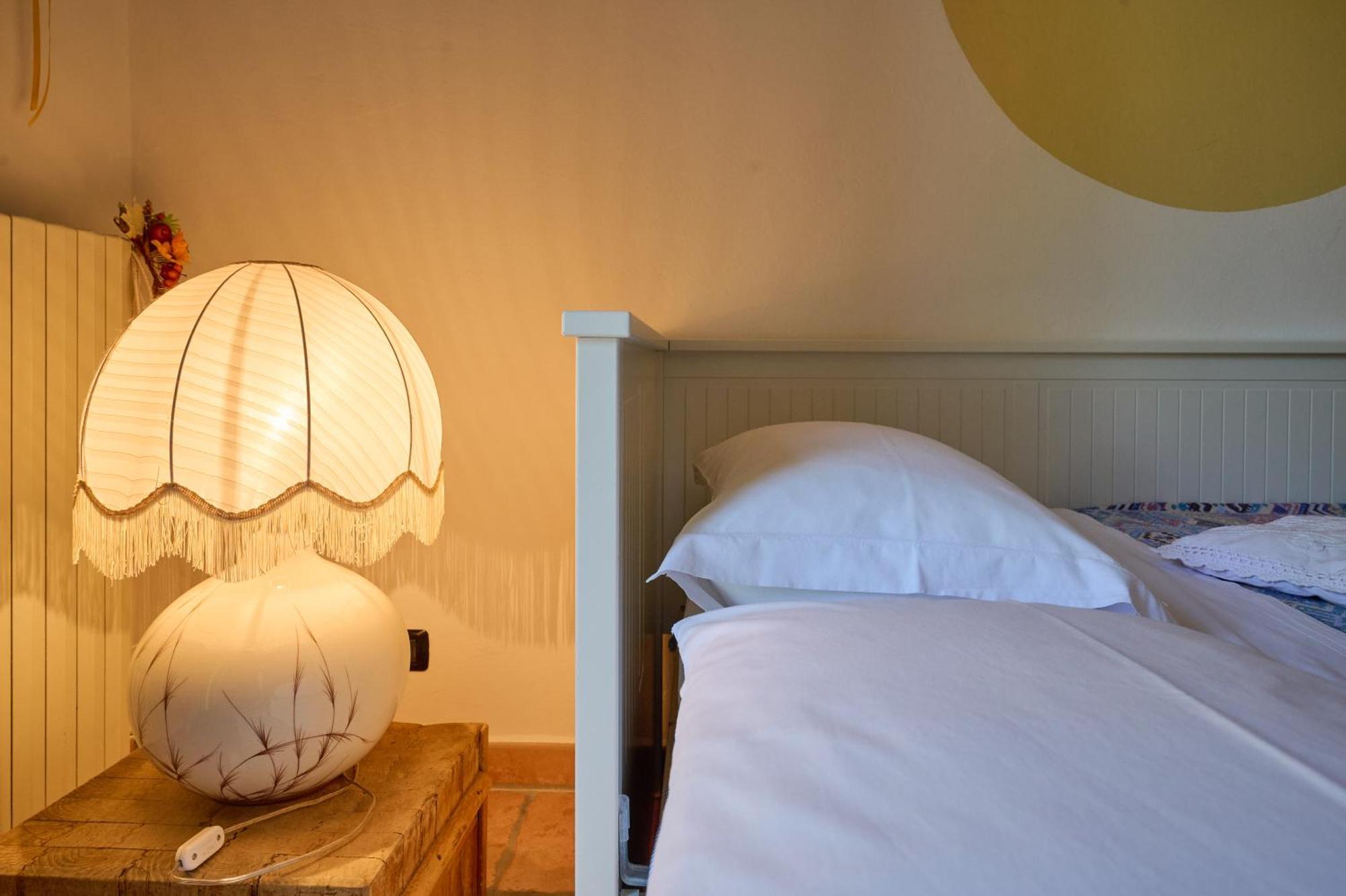 Monolocale Di Meo Apartment Suvereto Luaran gambar